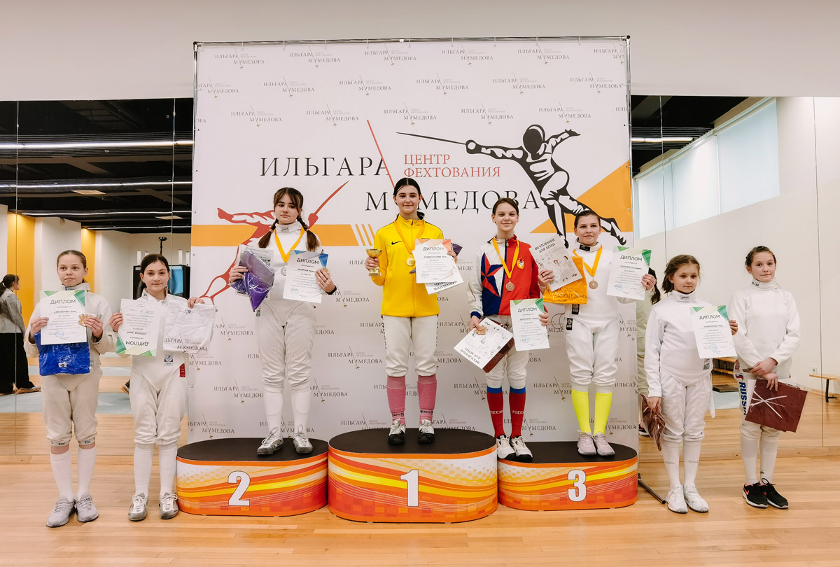 В нашем центре Тушино прошёл открытый турнир Центра фехтования Ильгара Мамедова по фехтованию на шпагах среди девочек 2011-2013 г. р.